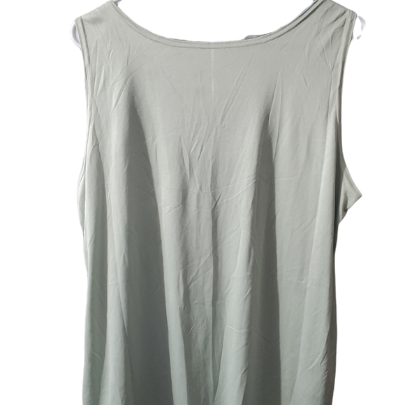 Ladies lightweight tank top 2xl - Picture 2 of 3